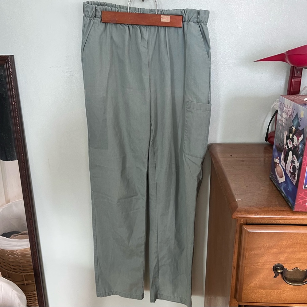 Options green/blue scrub pants with elastic waist